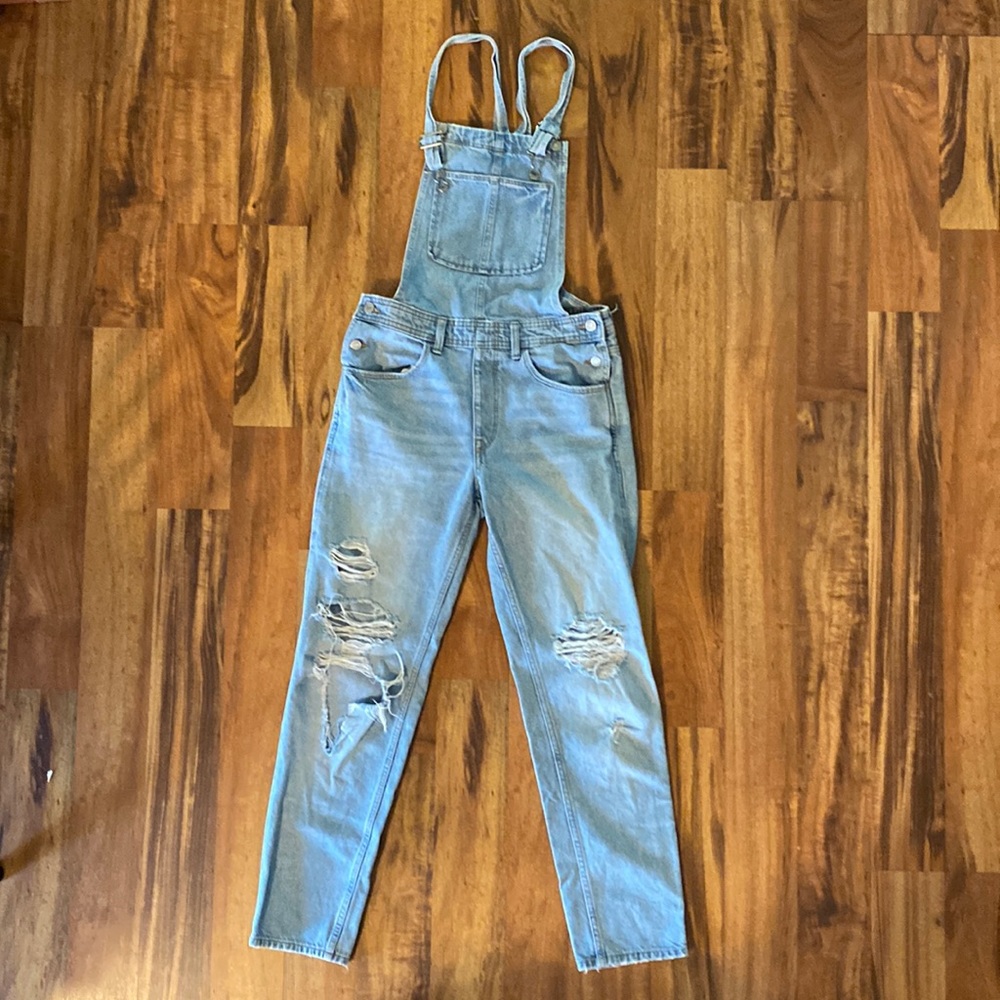 Woman’s Overalls &Denim size 2